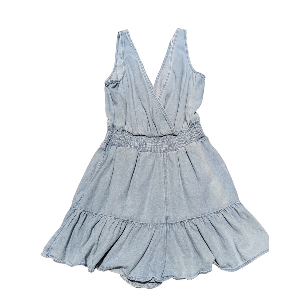 American Eagle Romper Womens Medium Blue Light Wash Denim Smocked Ruffle